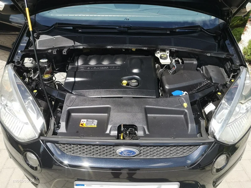 Ford S-Max I 25