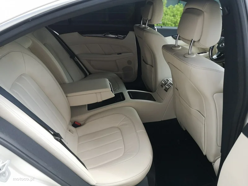 Mercedes-Benz CLS C218 CLS 350 25
