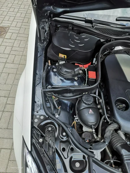Mercedes-Benz CLS C218 CLS 350 31