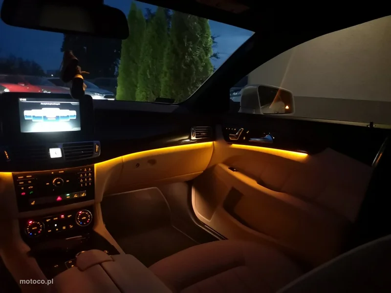 Mercedes-Benz CLS C218 CLS 350 39