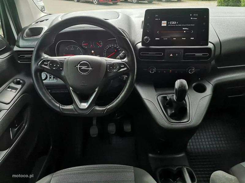 Opel Combo Life 16