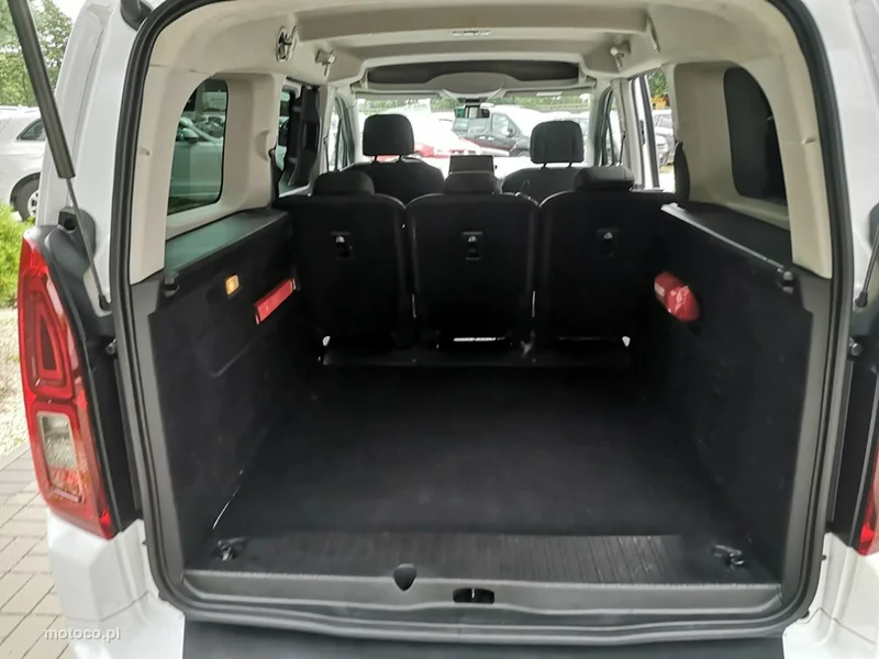 Opel Combo Life 25