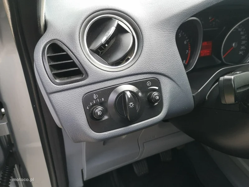 Ford S-Max I 10