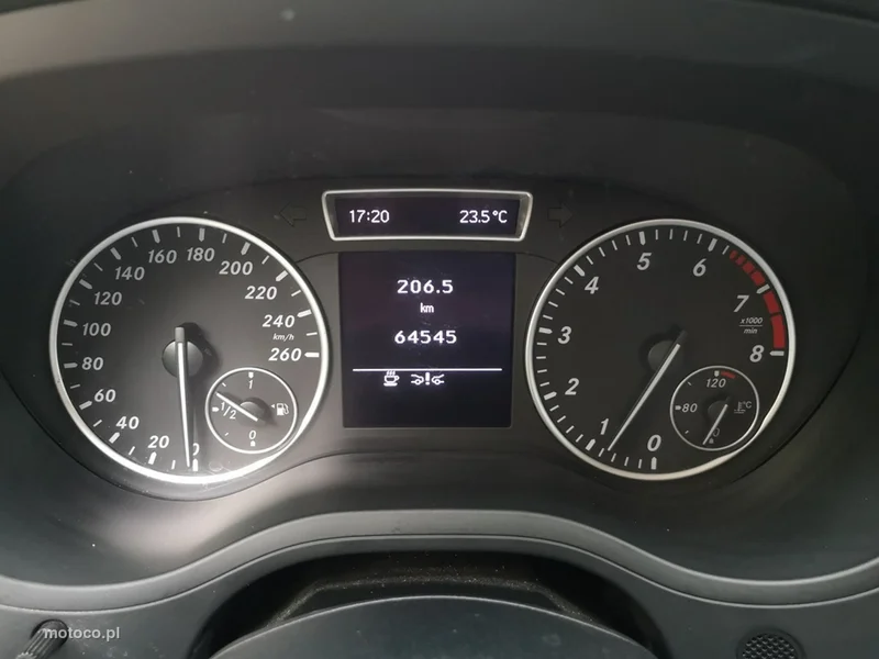 Mercedes-Benz Klasa B W246 B 180 13