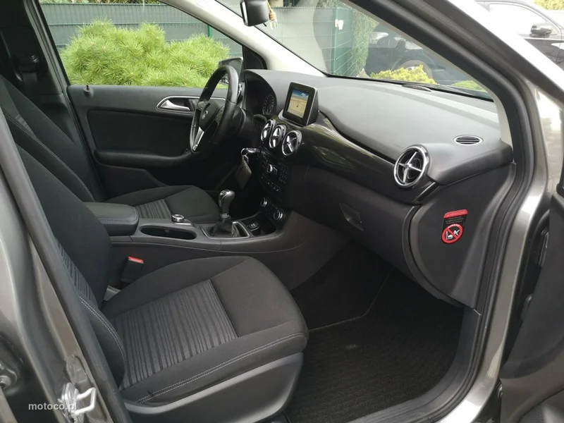 Mercedes-Benz Klasa B W246 B 180 20