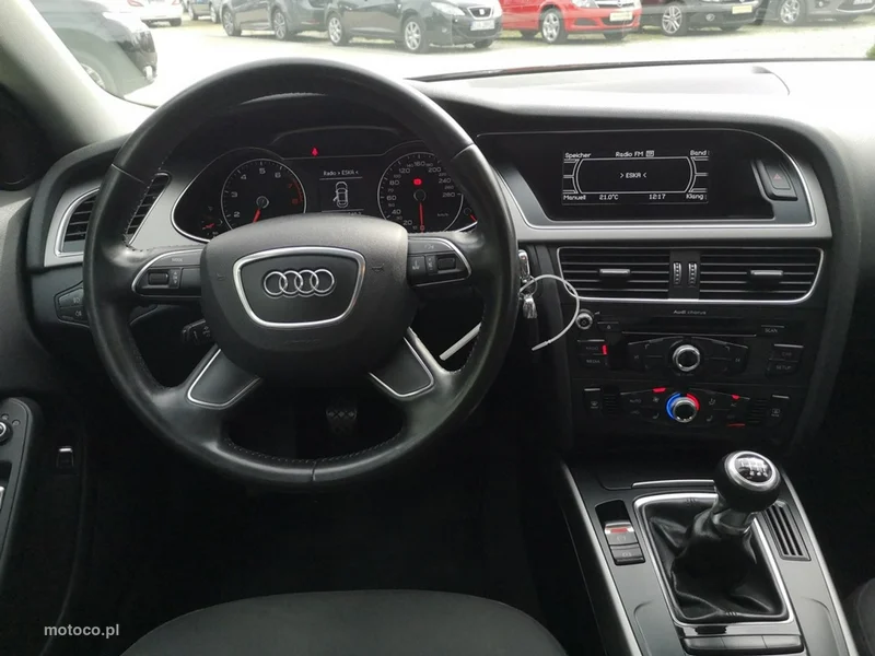 Audi A4 B8 13