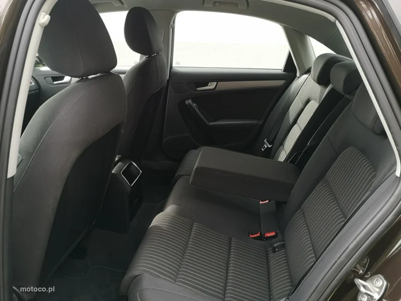 Audi A4 B8 17