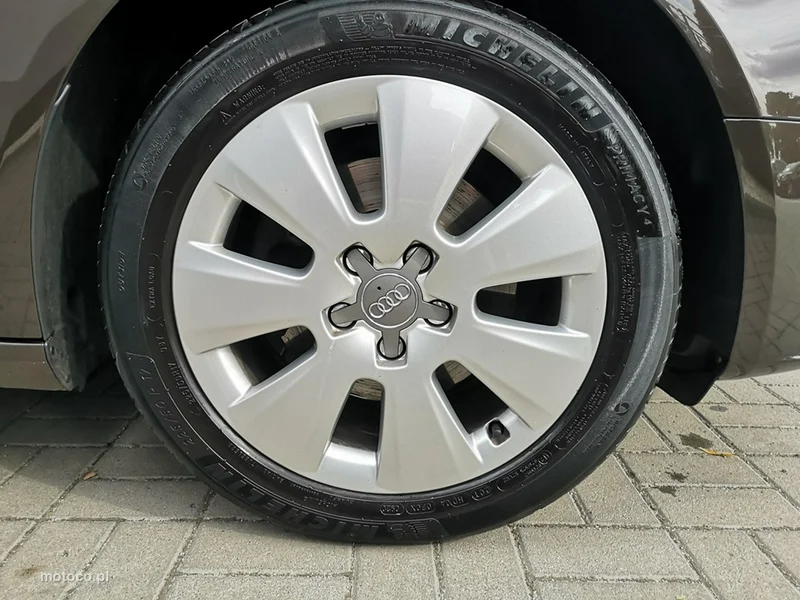 Audi A4 B8 24