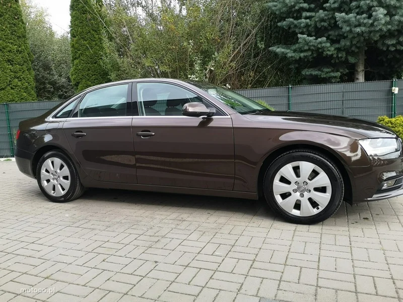 Audi A4 B8 4