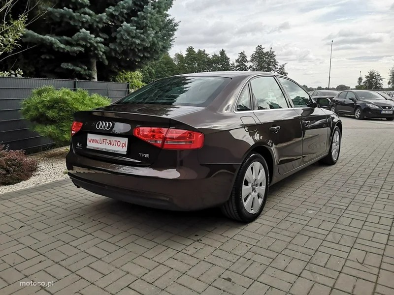 Audi A4 B8 5