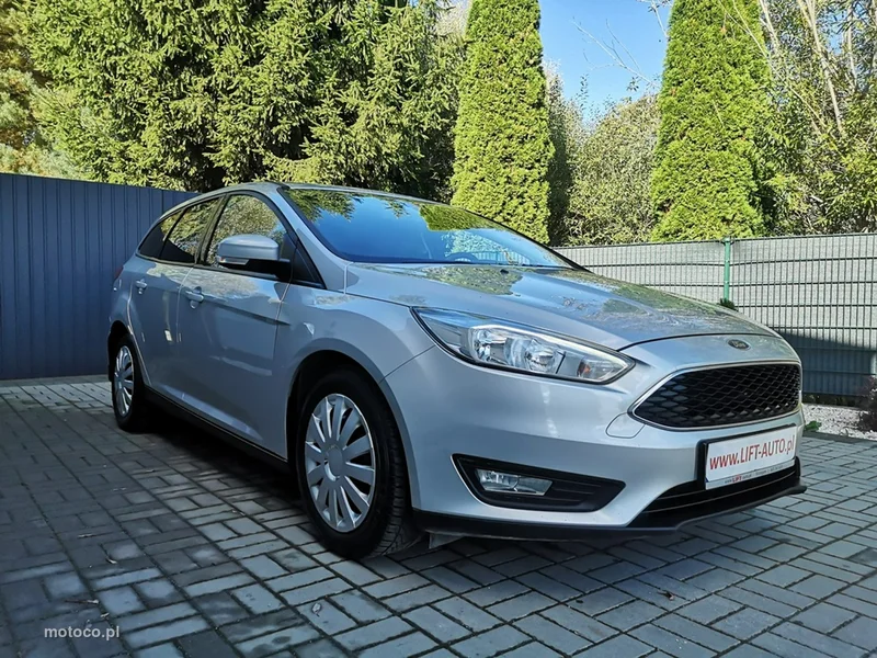 Ford Focus IV 3