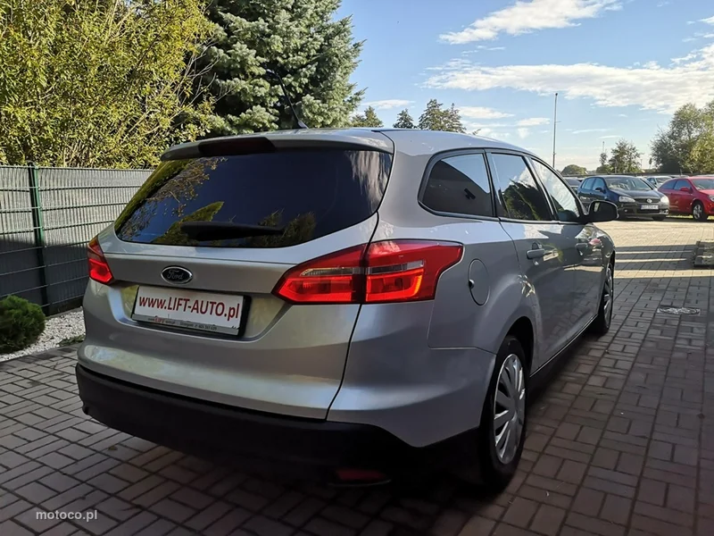 Ford Focus IV 5