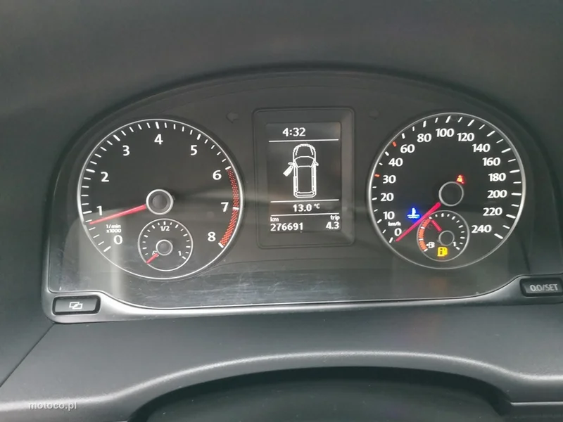 Volkswagen Caddy III 12