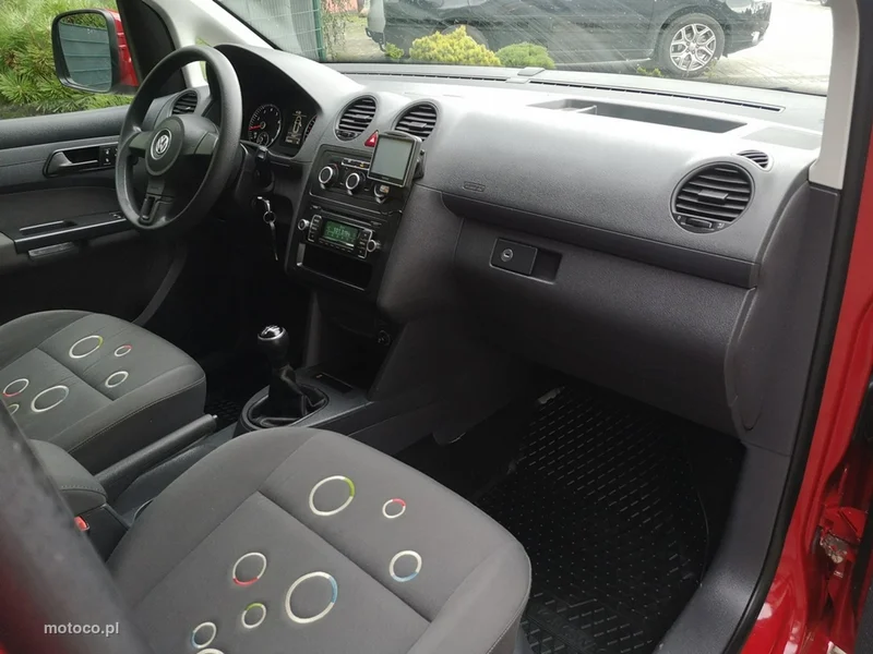 Volkswagen Caddy III 18