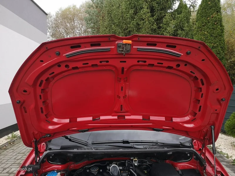 Volkswagen Caddy III 20