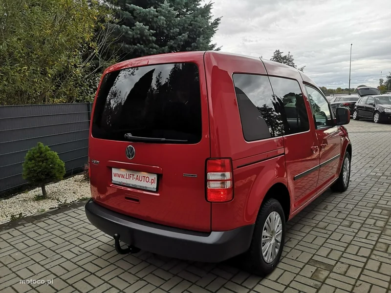 Volkswagen Caddy III 6