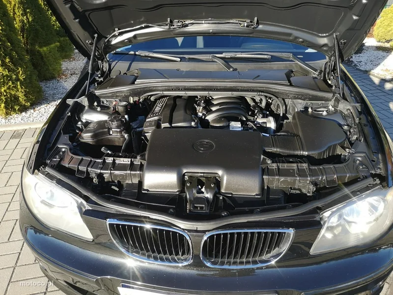 BMW Seria 1 E87 118 28