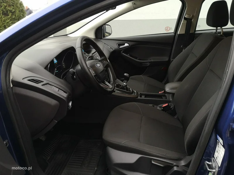 Ford Focus III 15