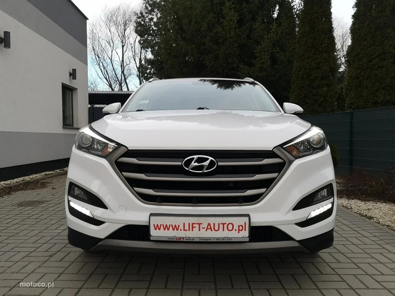 Hyundai TUCSON 2