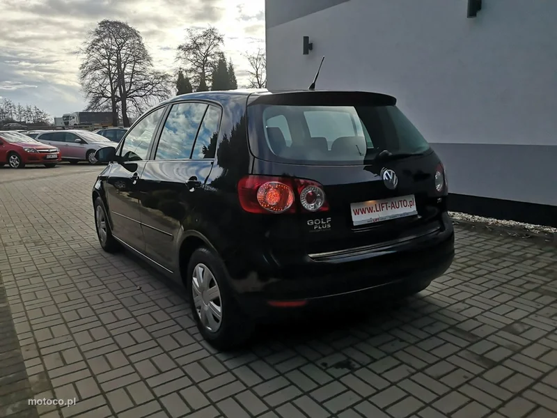 Volkswagen Golf Plus V 8