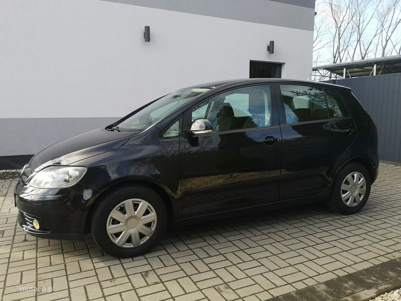 Volkswagen Golf Plus V 10