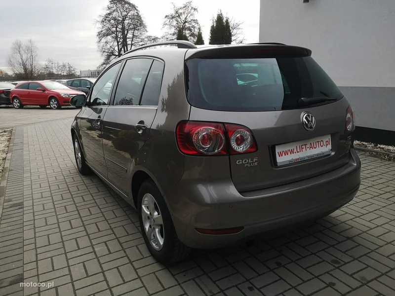 Volkswagen Golf Plus VI 8