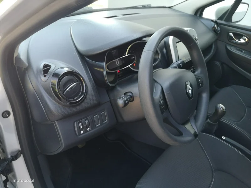 Renault Clio IV 12