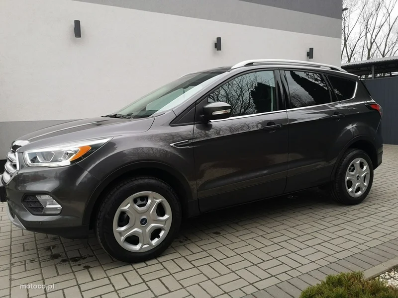 Ford Kuga II 13