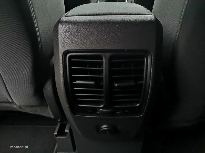 Ford Kuga II 24