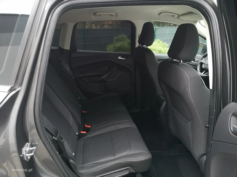 Ford Kuga II 25