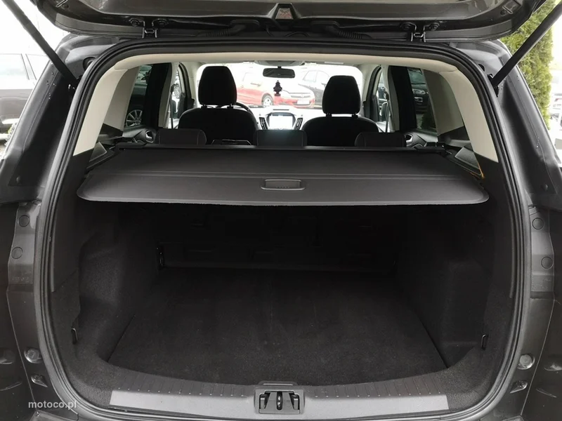 Ford Kuga II 27