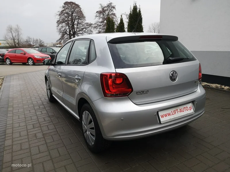 Volkswagen Polo V 6R 8