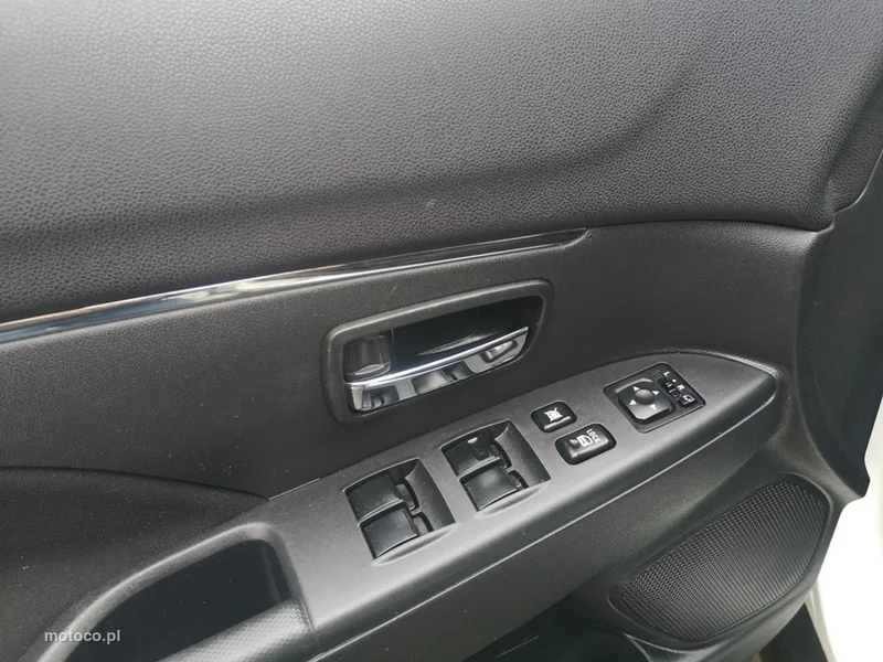Mitsubishi ASX 11