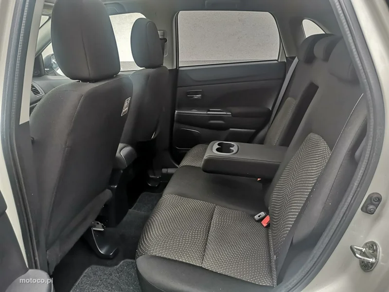 Mitsubishi ASX 17