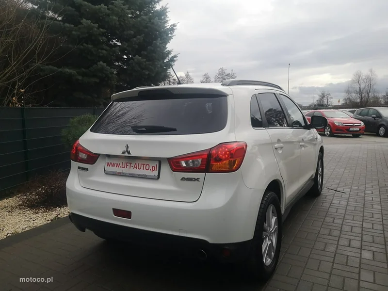 Mitsubishi ASX 6