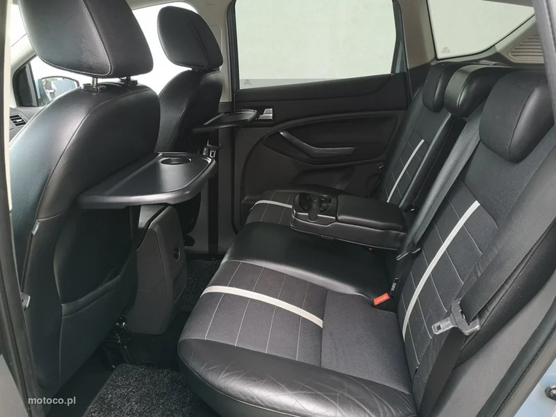 Ford Kuga I 18