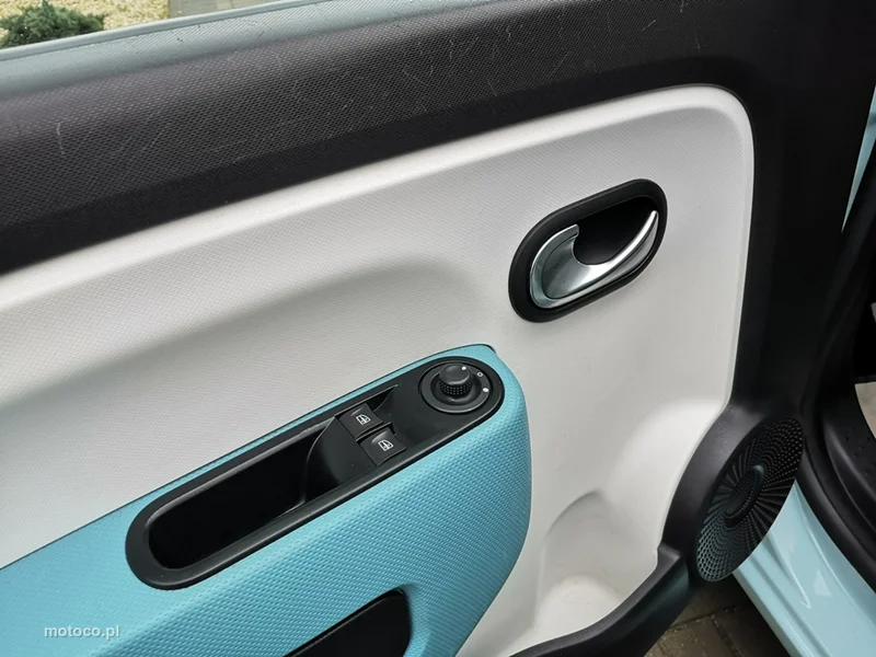 Renault Twingo III 11