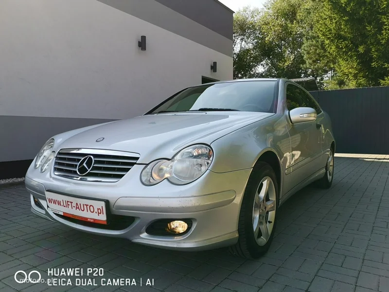 Mercedes-Benz Klasa C W203 C 180