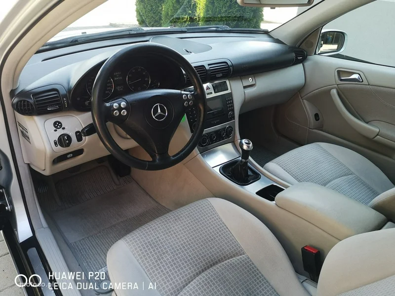 Mercedes-Benz Klasa C W203 C 180 11