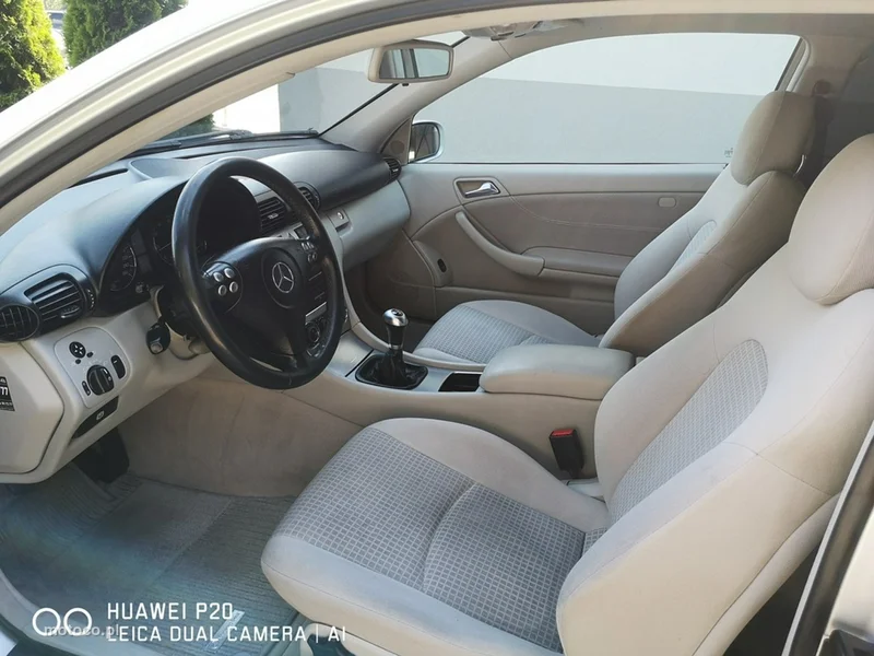 Mercedes-Benz Klasa C W203 C 180 15