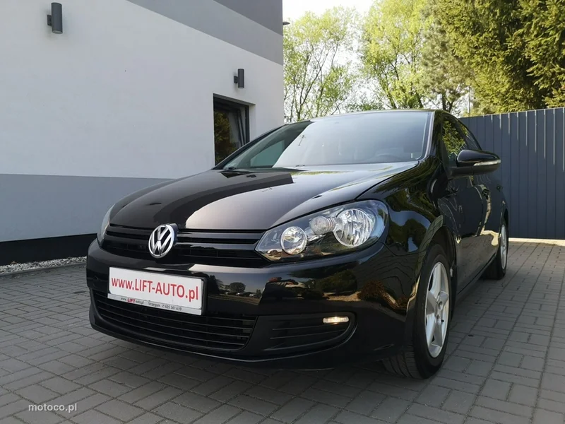 Volkswagen Golf VI