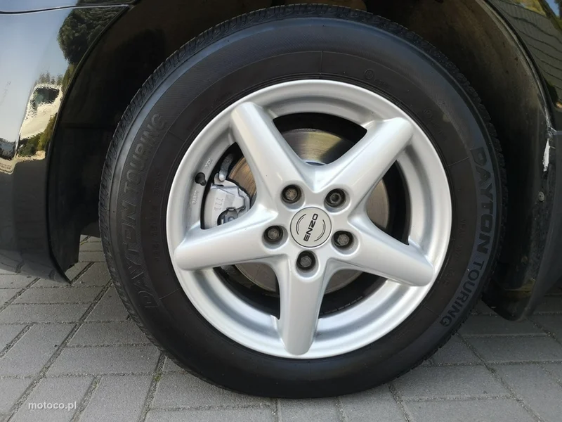 Volkswagen Golf VI 24
