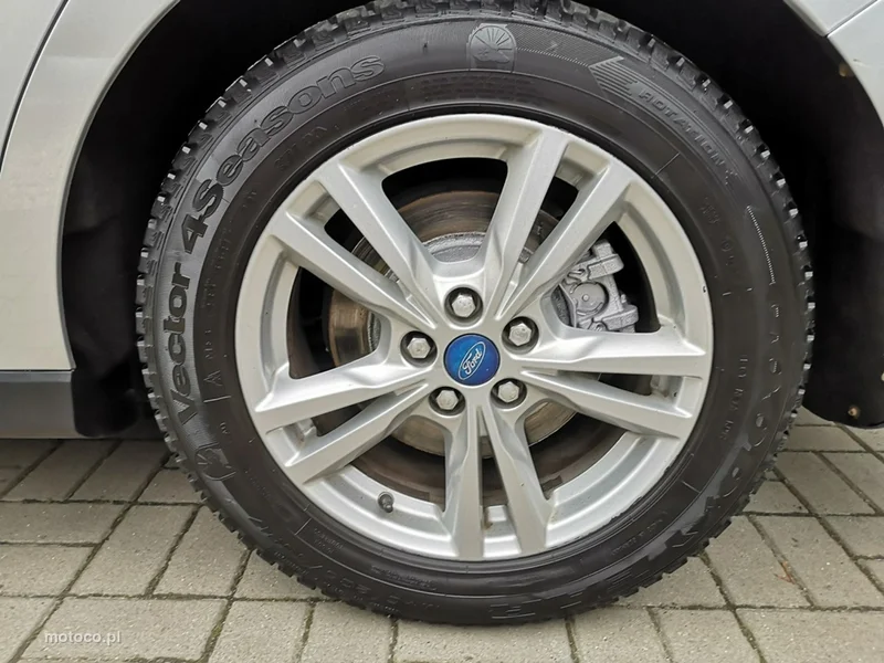 Ford Galaxy III 26
