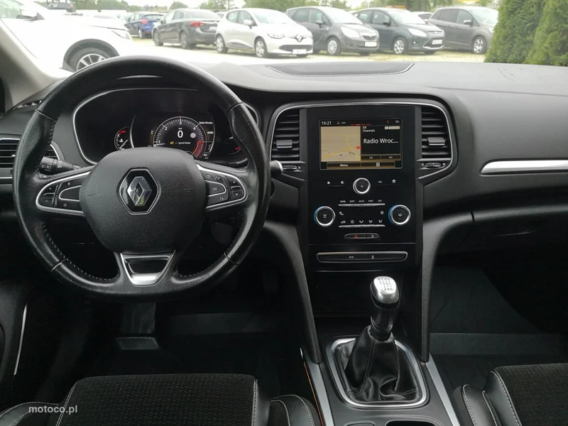 Renault Megane IV 13