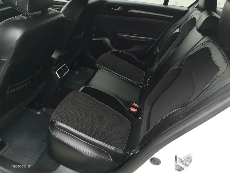 Renault Megane IV 15