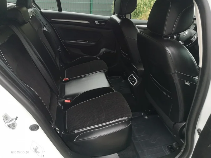 Renault Megane IV 16