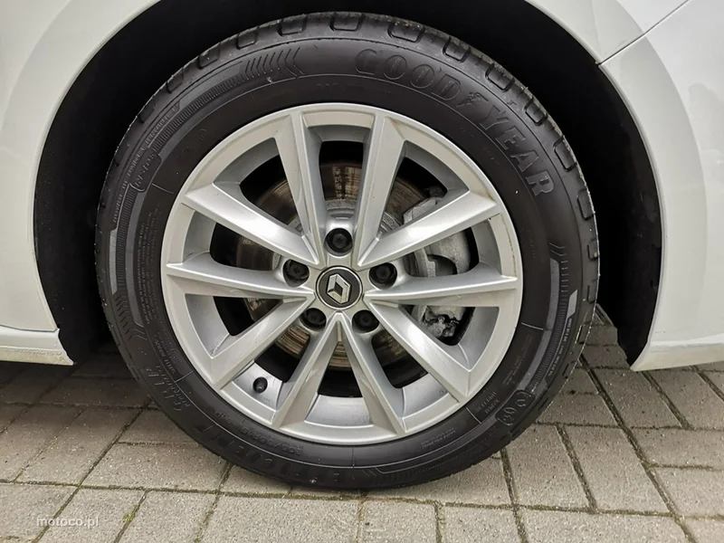 Renault Megane IV 23