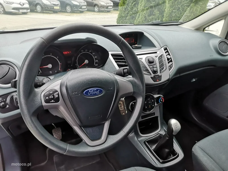 Ford Fiesta VI 12