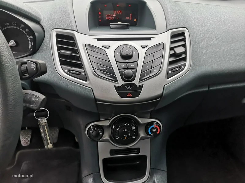 Ford Fiesta VI 14