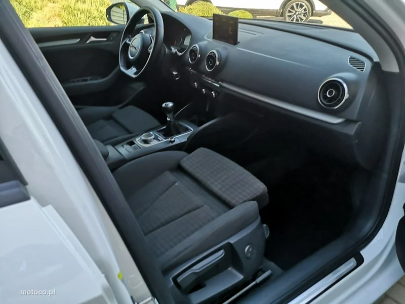 Audi A3 8V 21
